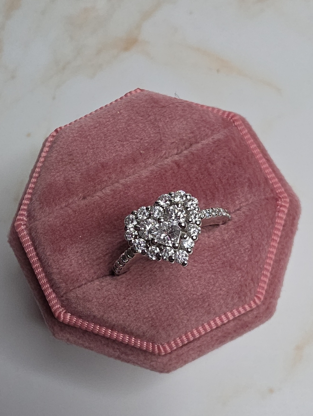 Effy 14k White Gold Diamond Heart Ring 9/10 Ct Tw New In Box Size 7